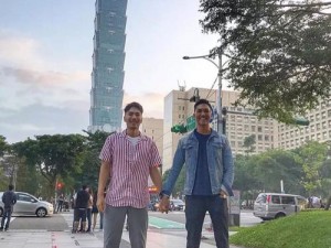 中国男 GayGays 免费视频，无限精彩等你来