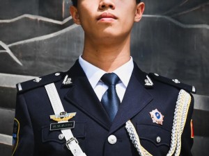 国产Chinese军警gv正装,如何评价国产 Chinese军警 gv 正装？