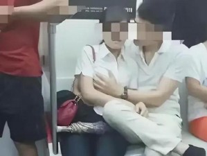 男子扒美女裤子并又扒胸亲后加入产品介绍：XX 牌 XXX，能有效防止类似事件发生